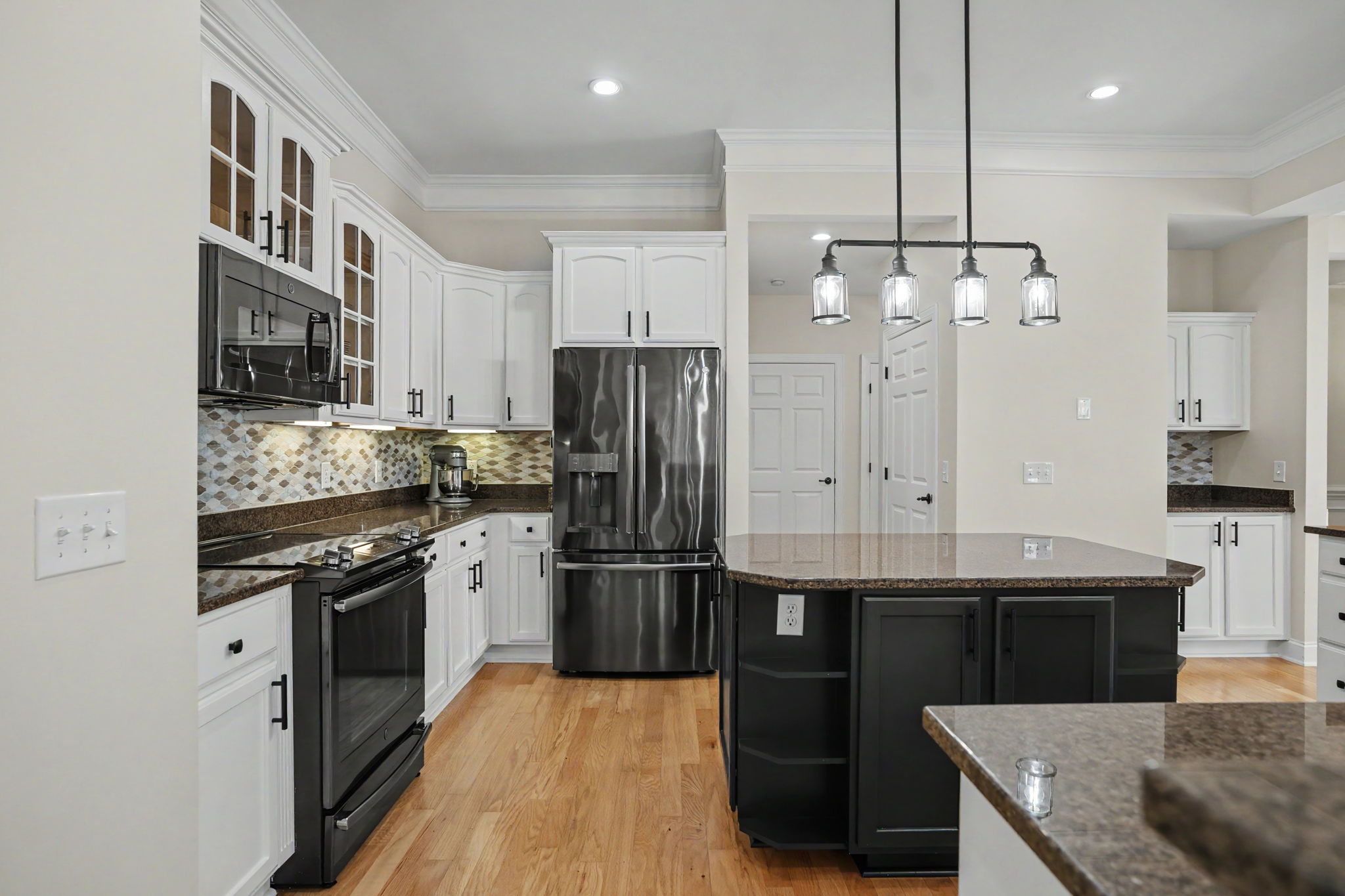  1201 River Oaks Drive, Richmond Hill - 物件實景