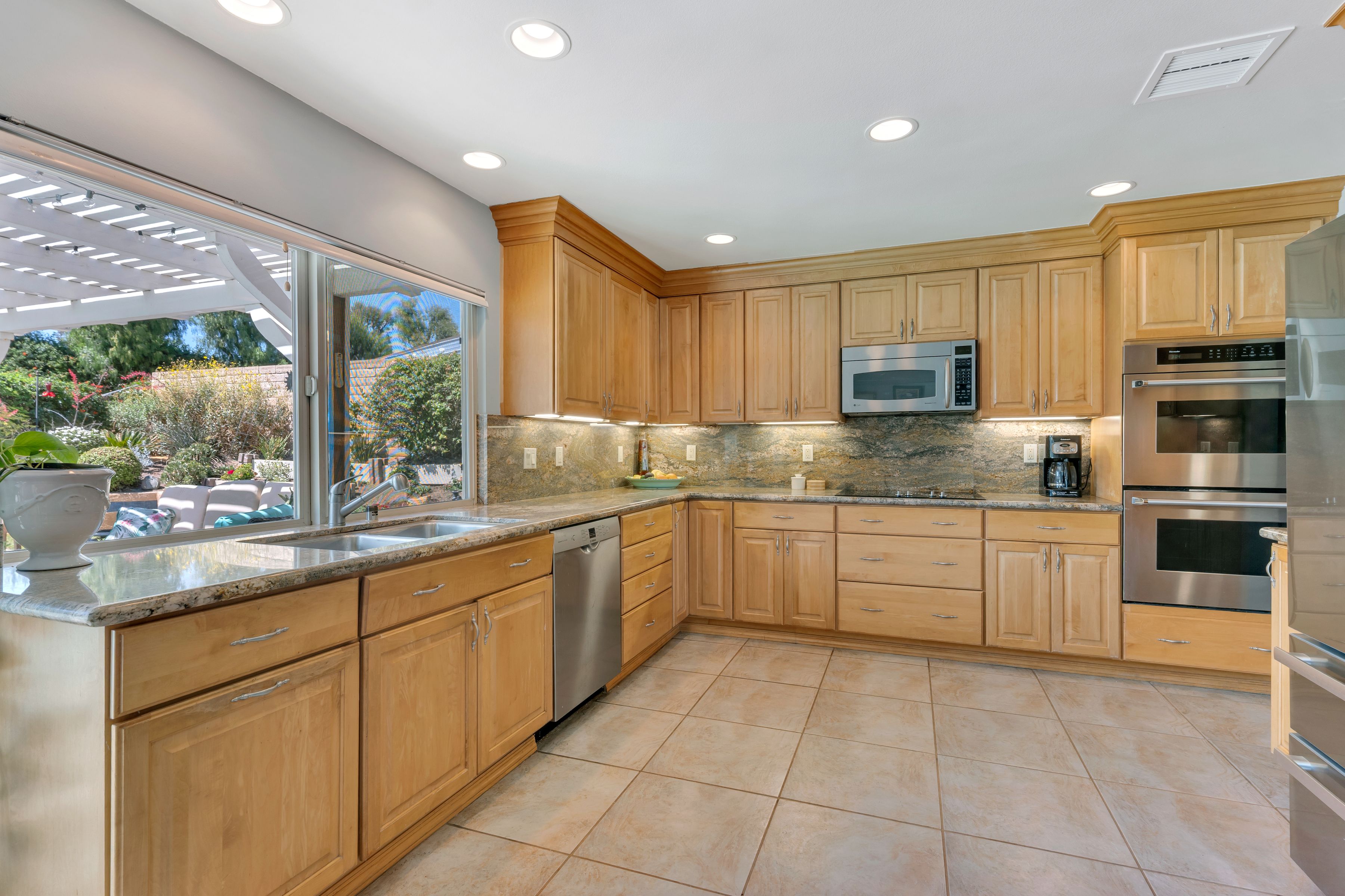  3673 Valencia Avenue, Simi Valley - 物件實景