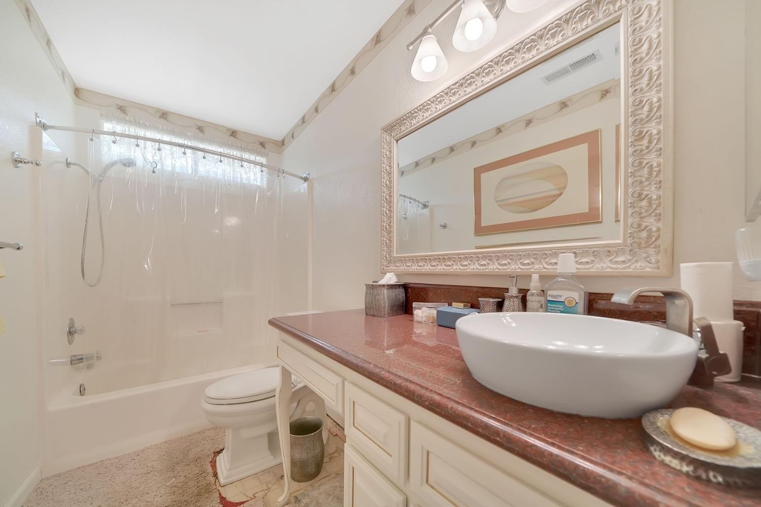 Valley Springs, California, 95252, United States, 3 Bedrooms Bedrooms, ,2 BathroomsBathrooms,Residential,For Sale,1944920