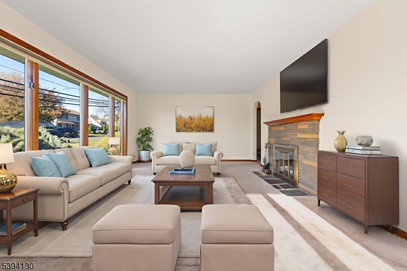 Clifton City, New Jersey, 07013, United States, 3 Bedrooms Bedrooms, ,1 BathroomBathrooms,Residential,For Sale,1980318