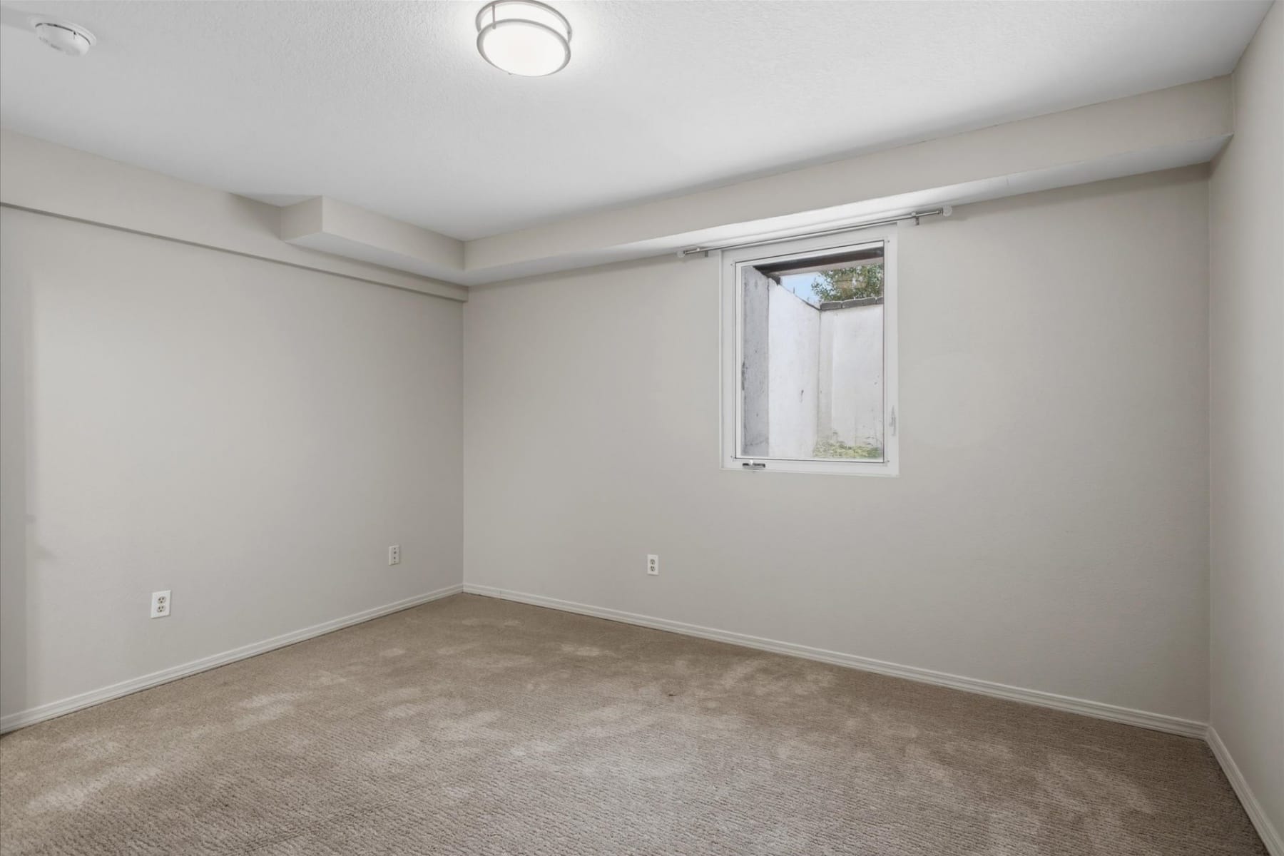  1517 N LOCUST ST Canby, OR 97013 - 物件實景
