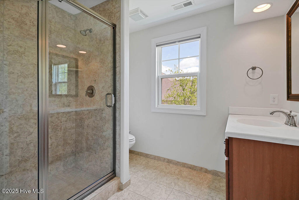 Leland, North Carolina, 28451, United States, 3 Bedrooms Bedrooms, ,3 BathroomsBathrooms,Residential,For Sale,1771032