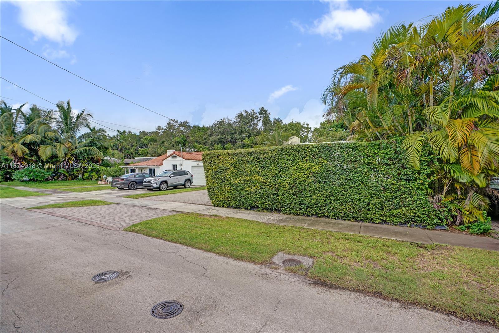 Miami, Florida, 33138, United States, 3 Bedrooms Bedrooms, ,2 BathroomsBathrooms,Residential,For Sale,1947884