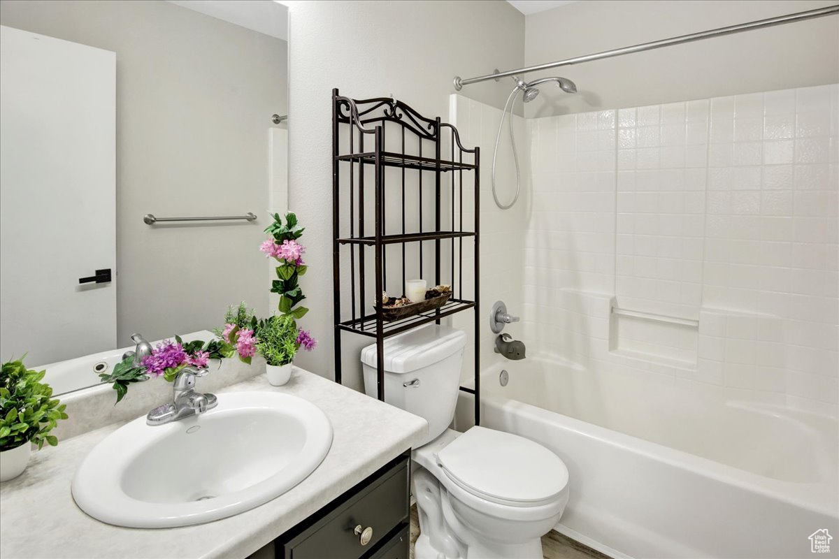 Woods Cross, Utah, 84087, United States, 3 Bedrooms Bedrooms, ,3 BathroomsBathrooms,Residential,For Sale,1932982