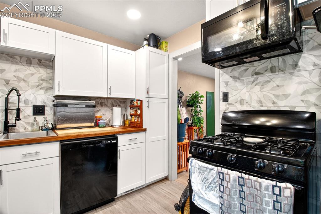 Colorado Springs, Colorado, 80904, United States, ,Residential,For Sale,1972631