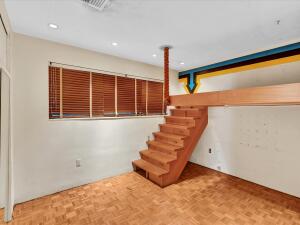 North Miami Beach, Florida, 33179, United States, 4 Bedrooms Bedrooms, ,2 BathroomsBathrooms,Residential,For Sale,1988572