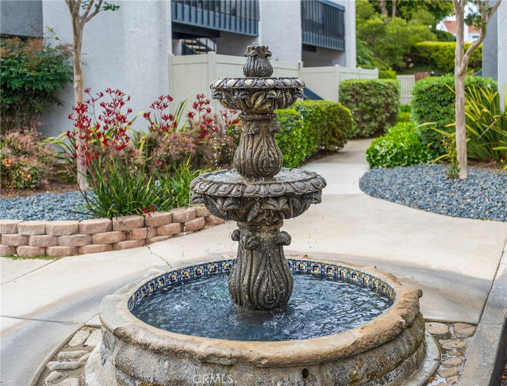 Huntington Beach, California, 92648, United States, 1 Bedroom Bedrooms, ,1 BathroomBathrooms,Residential,For Sale,1969398