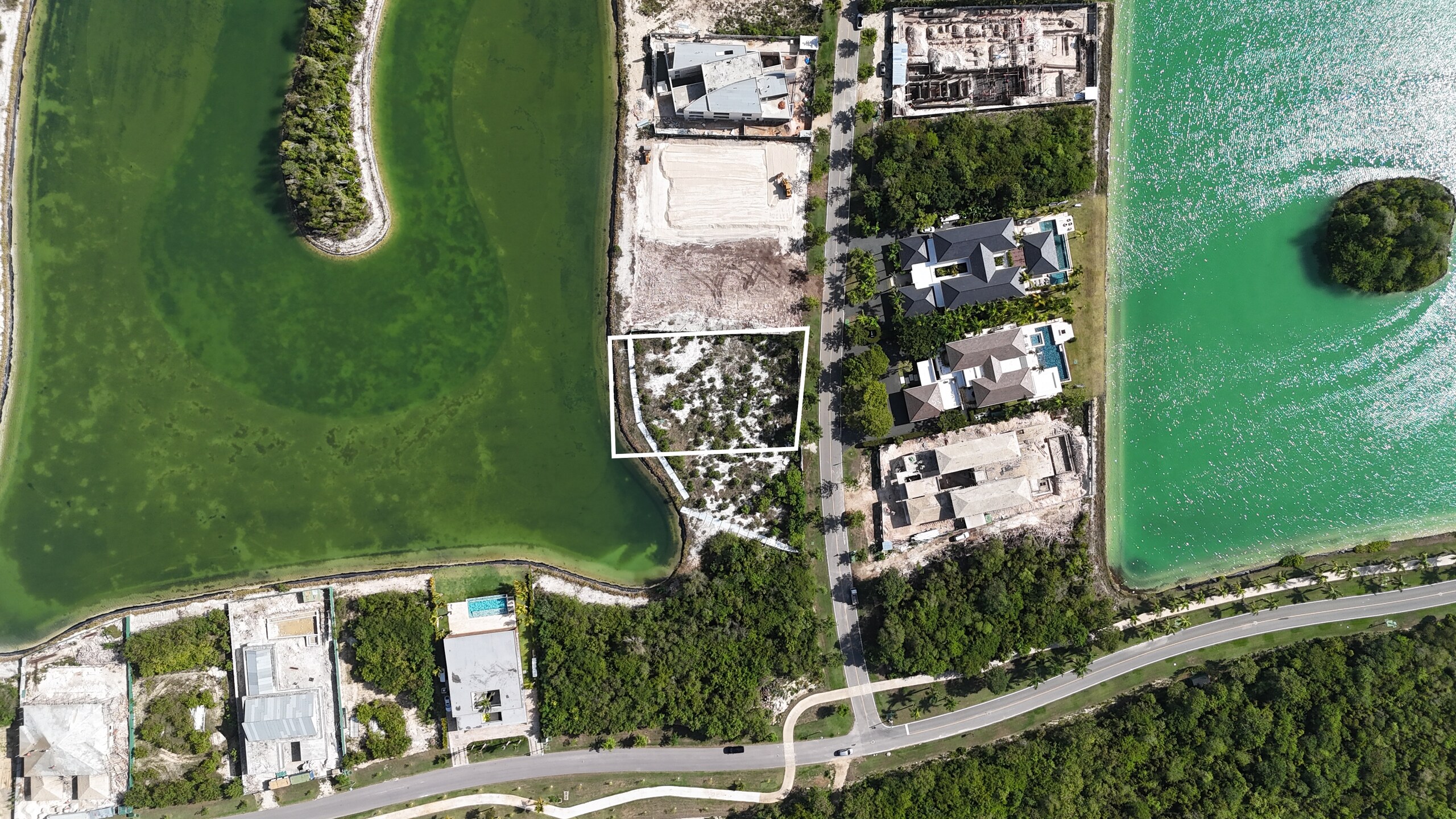  Los Lagos Canoa 5 : Exclusive Residential Land with Lake Views - 物件實景