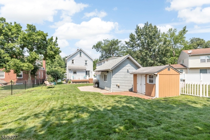 Garwood Boro, New Jersey, 07027, United States, 3 Bedrooms Bedrooms, ,2 BathroomsBathrooms,Residential,For Sale,1908282