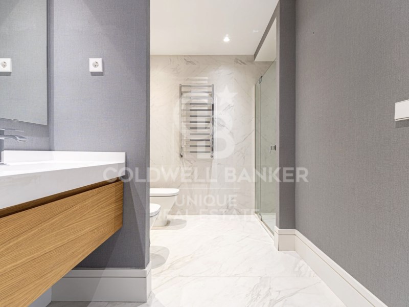 Madrid, Comunidad de Madrid, ES, 3 Bedrooms Bedrooms, ,4 BathroomsBathrooms,Residential,For Sale,1848919