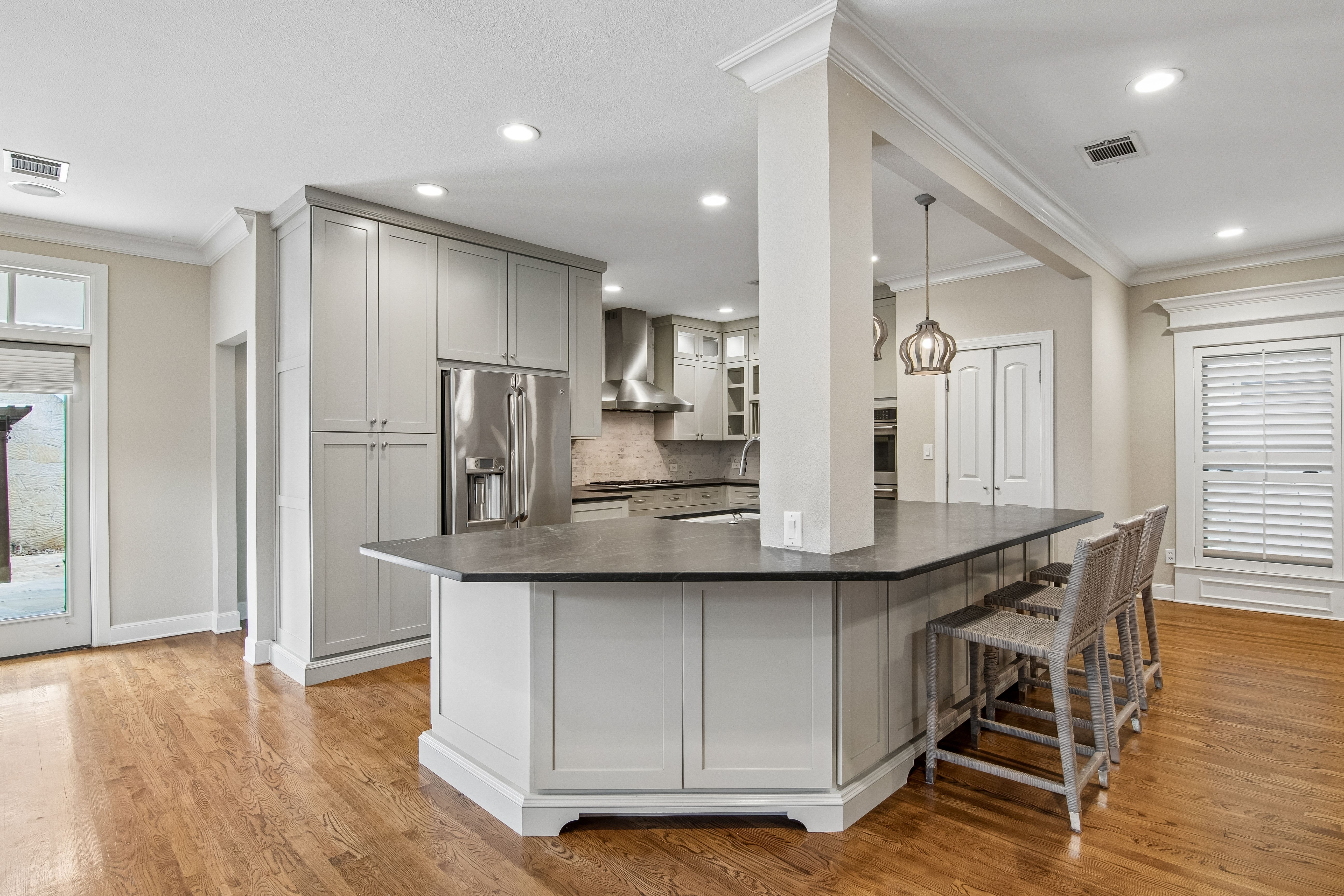  Private Estate on Oversized Alamo Heights Lot - 物件實景