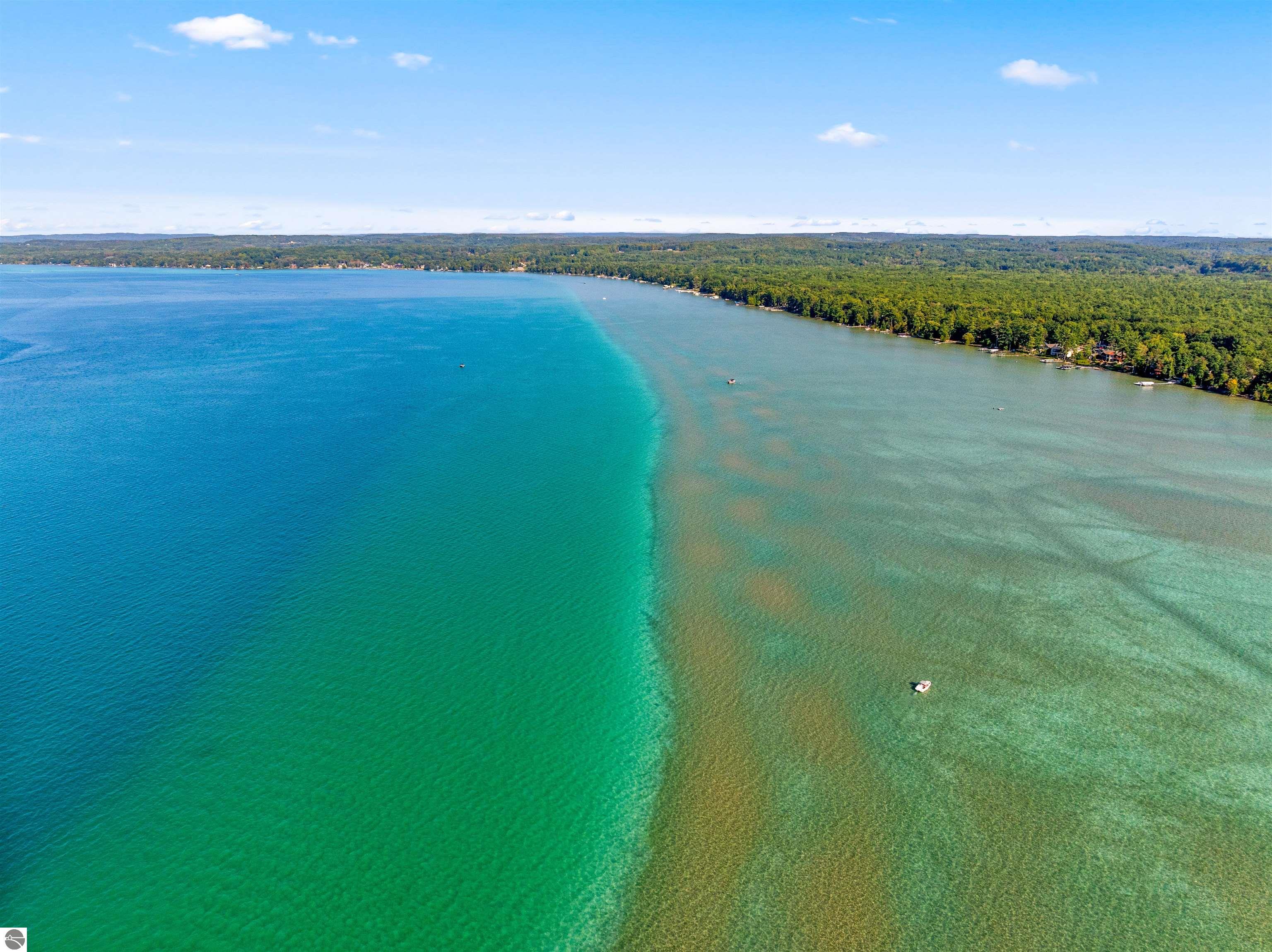 Rapid City, Michigan, 49676, United States, 4 Bedrooms Bedrooms, ,3 BathroomsBathrooms,Residential,For Sale,1977218