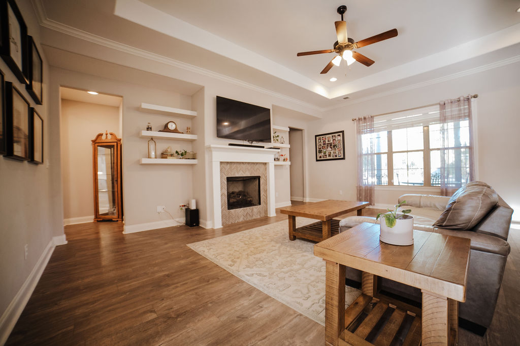 Lakeland, Tennessee, 38002, United States, 4 Bedrooms Bedrooms, ,3 BathroomsBathrooms,Residential,For Sale,1983351