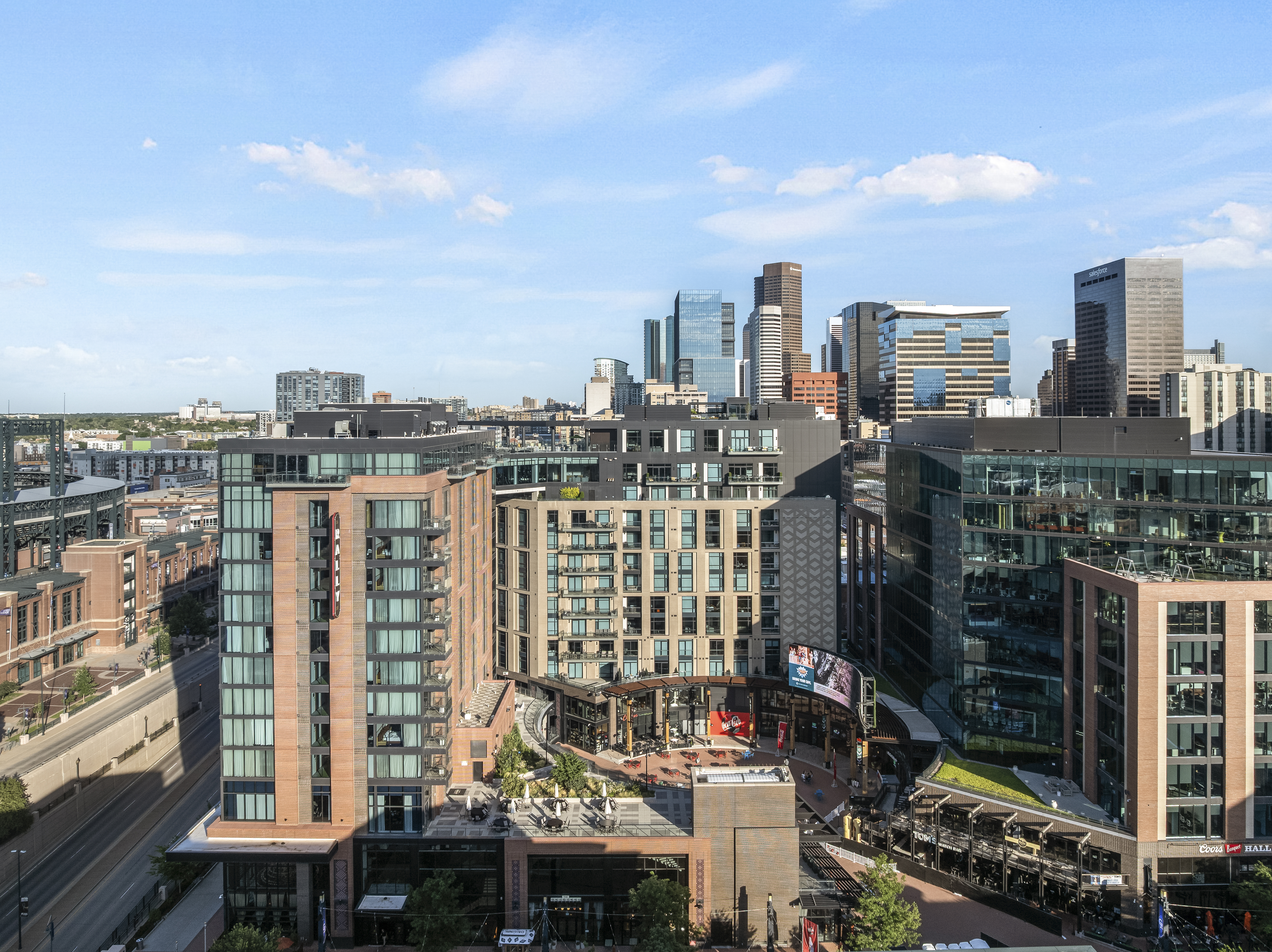  Welcome to luxury living at McGregor Square in the heart of LoDo - 物件實景