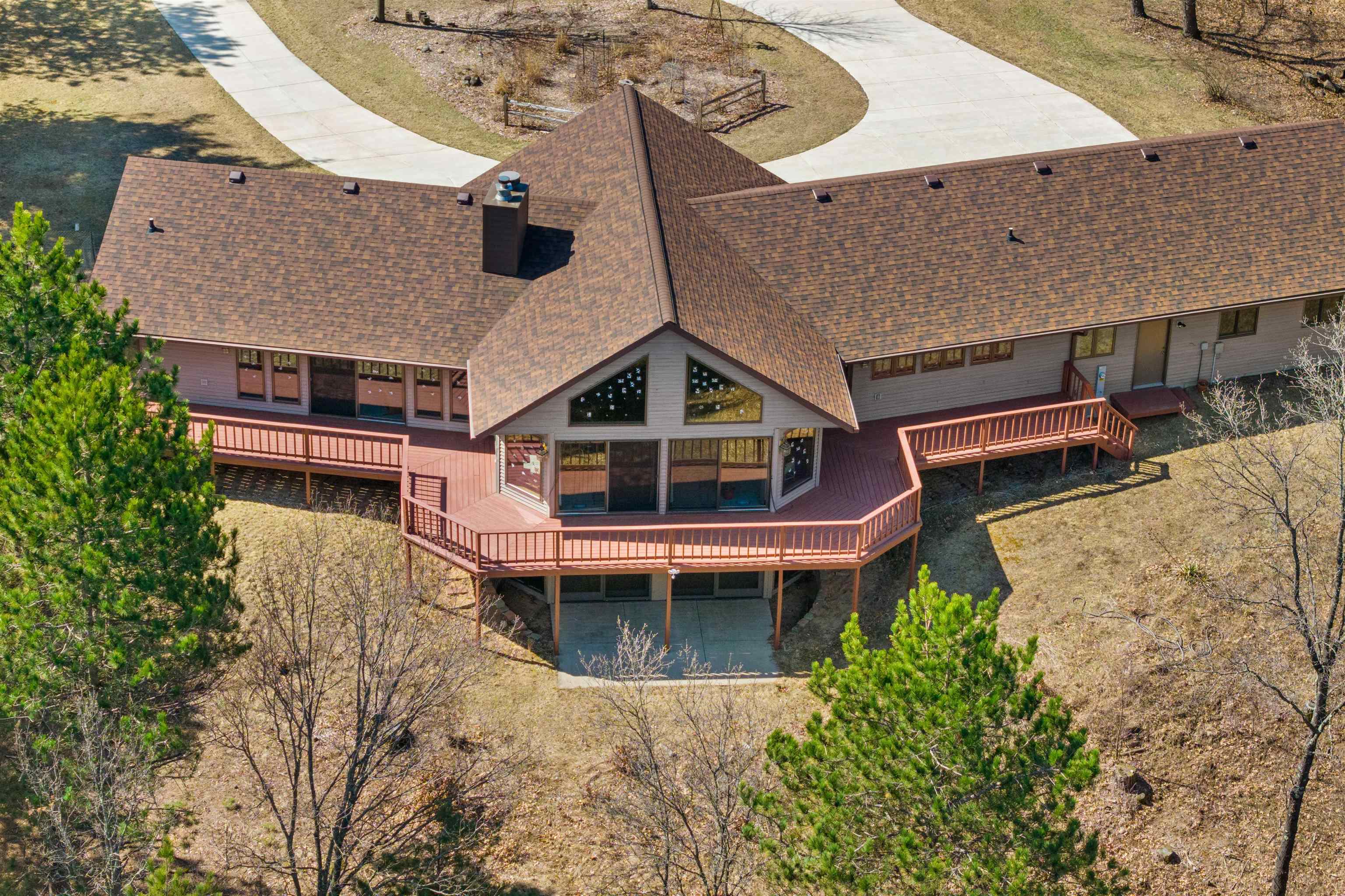 HANCOCK, Wisconsin, 54943, United States, 4 Bedrooms Bedrooms, ,3 BathroomsBathrooms,Residential,For Sale,1805423