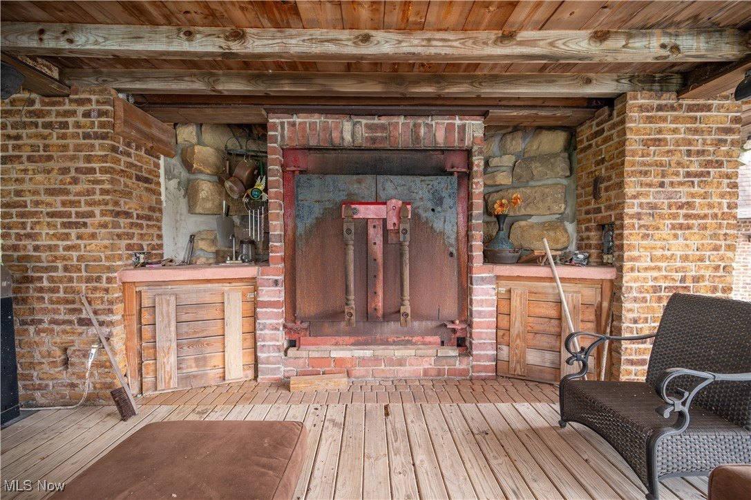 Diamond, Ohio, 44412, United States, 5 Bedrooms Bedrooms, ,5 BathroomsBathrooms,Residential,For Sale,1983781