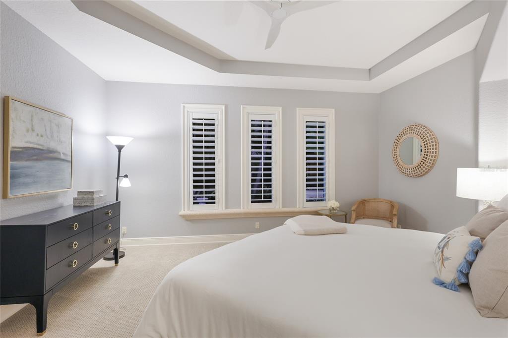 Sarasota, Florida, 34234, United States, 3 Bedrooms Bedrooms, ,3 BathroomsBathrooms,Residential,For Sale,1989538