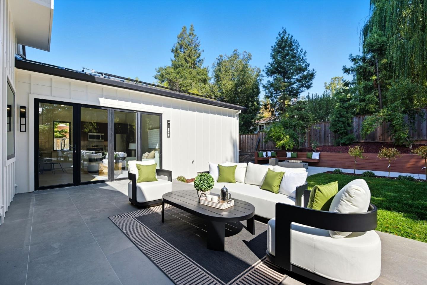 Menlo Park, California, 94025, United States, 6 Bedrooms Bedrooms, ,7 BathroomsBathrooms,Residential,For Sale,1947482