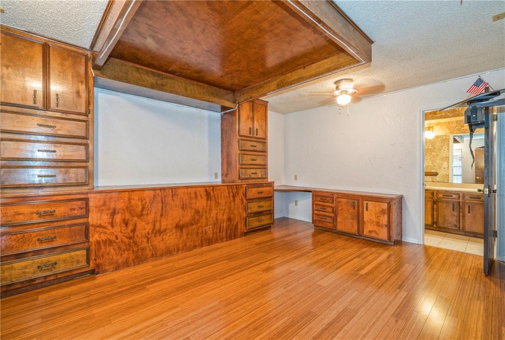 Robstown, Texas, 78380, United States, 5 Bedrooms Bedrooms, ,4 BathroomsBathrooms,Residential,For Sale,1856855