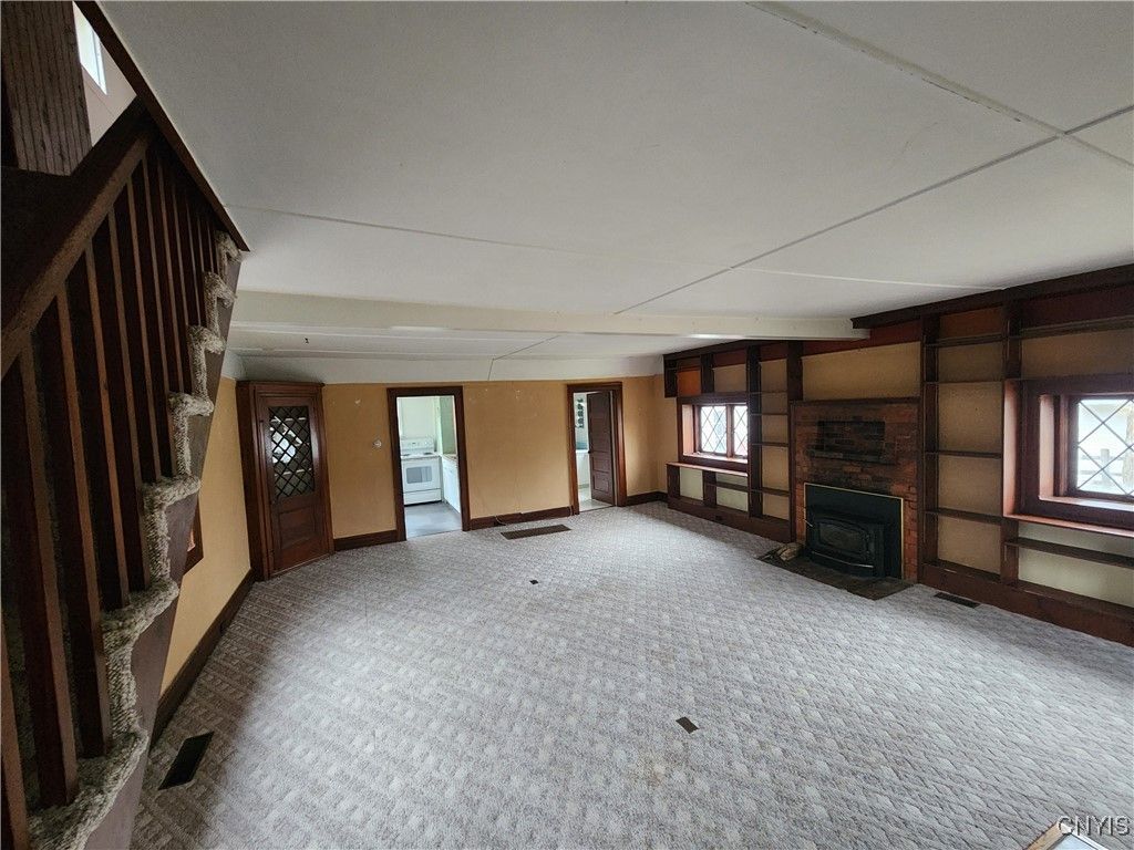 Skaneateles, New York, 13152, United States, 3 Bedrooms Bedrooms, ,2 BathroomsBathrooms,Residential,For Sale,1988278