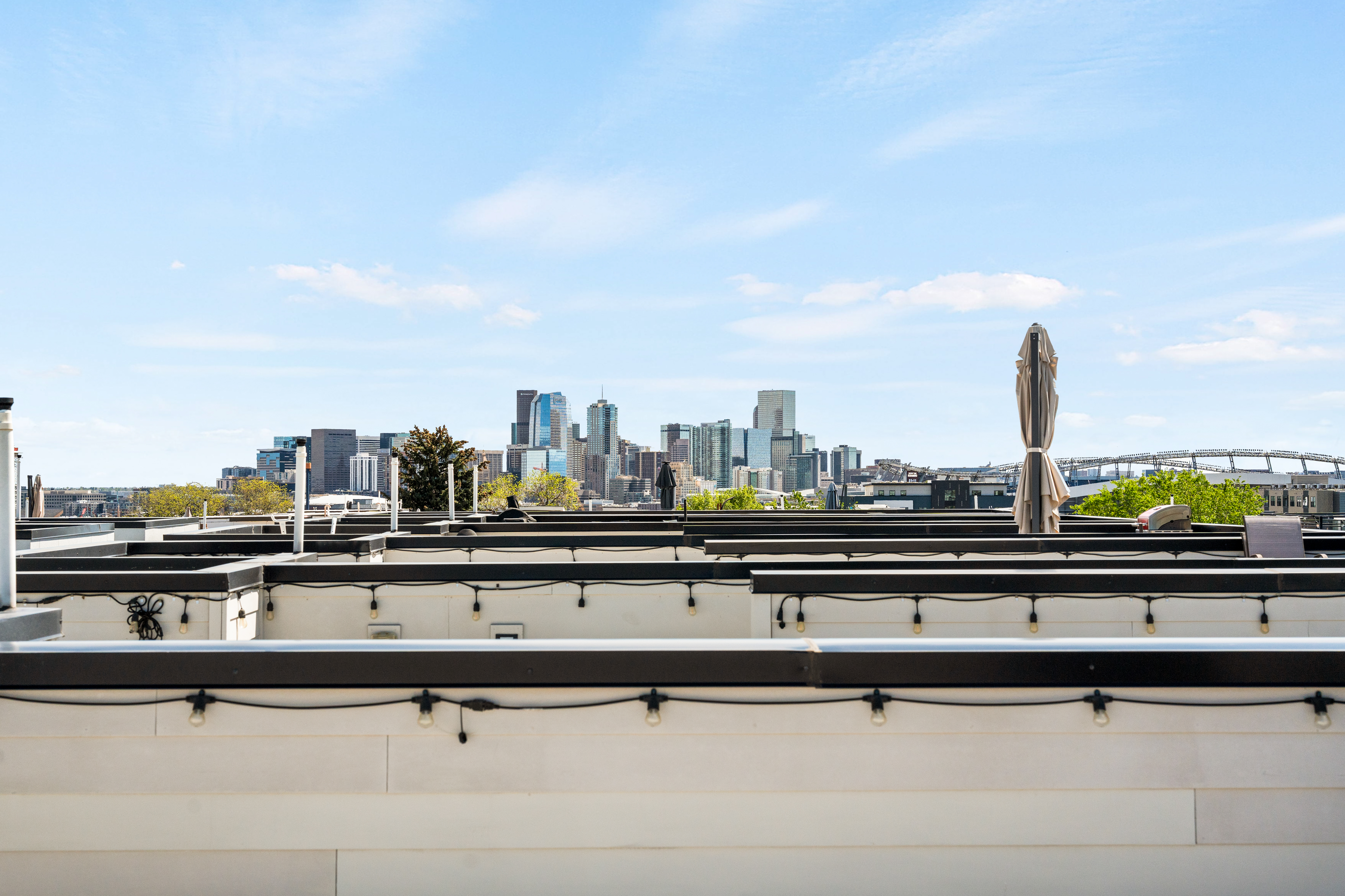  Sweeping, Unobstructed Mountain Views From This Sloan