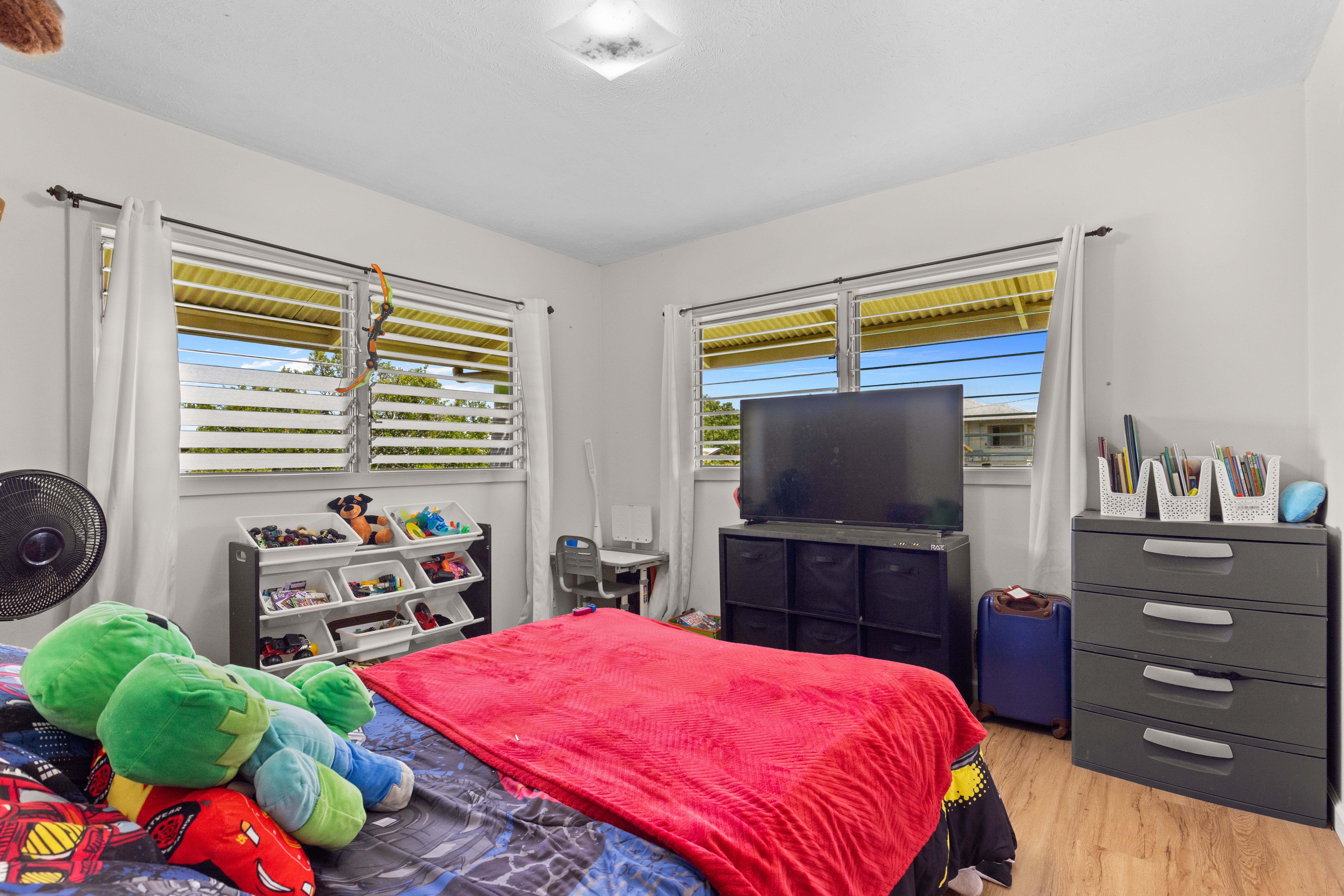Hilo, Hawaii, 96720, United States, ,Residential,For Sale,1829133