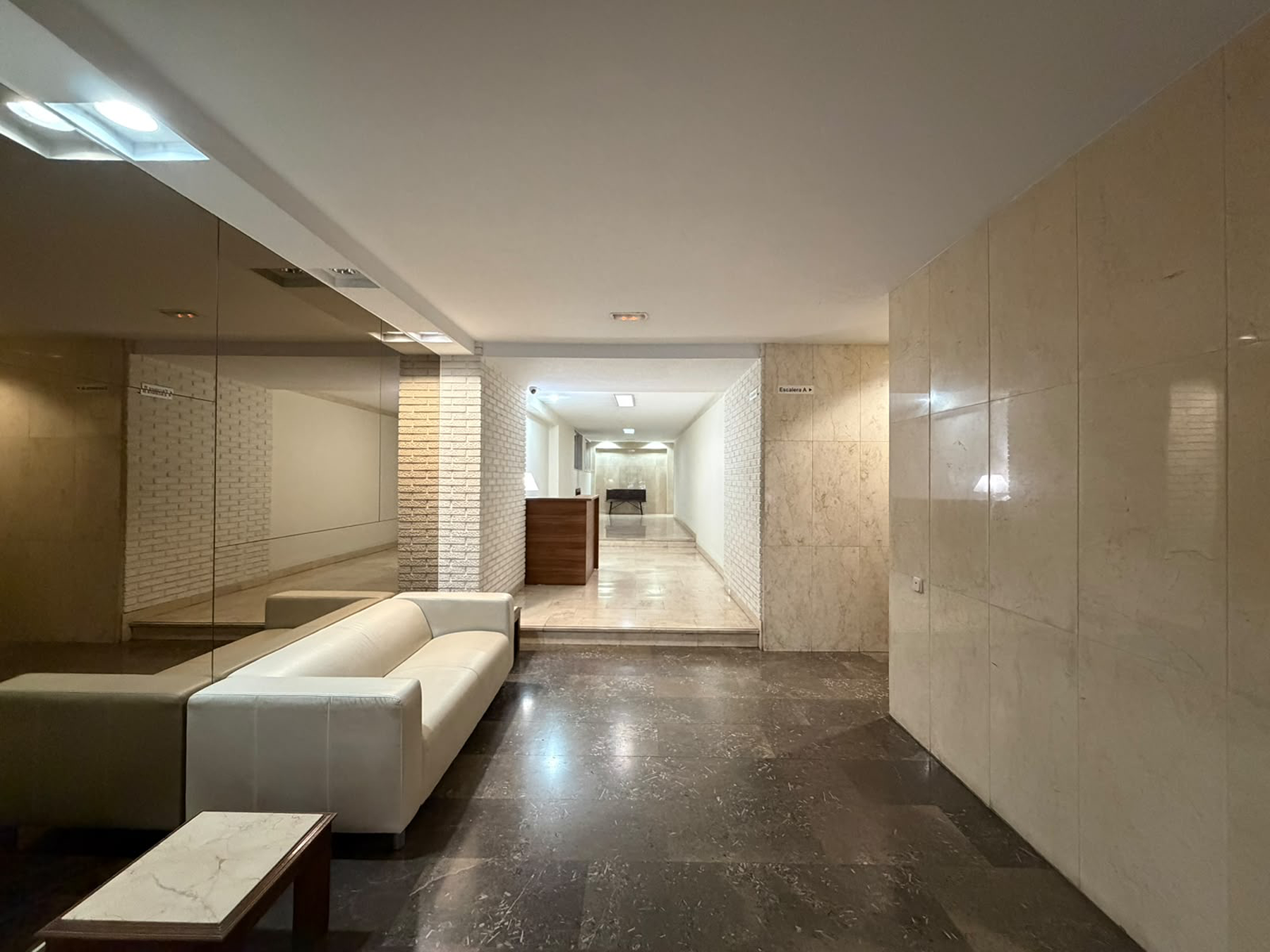  Bright flat with terrace, garage, and 3 bedrooms in Castellana - 物件實景