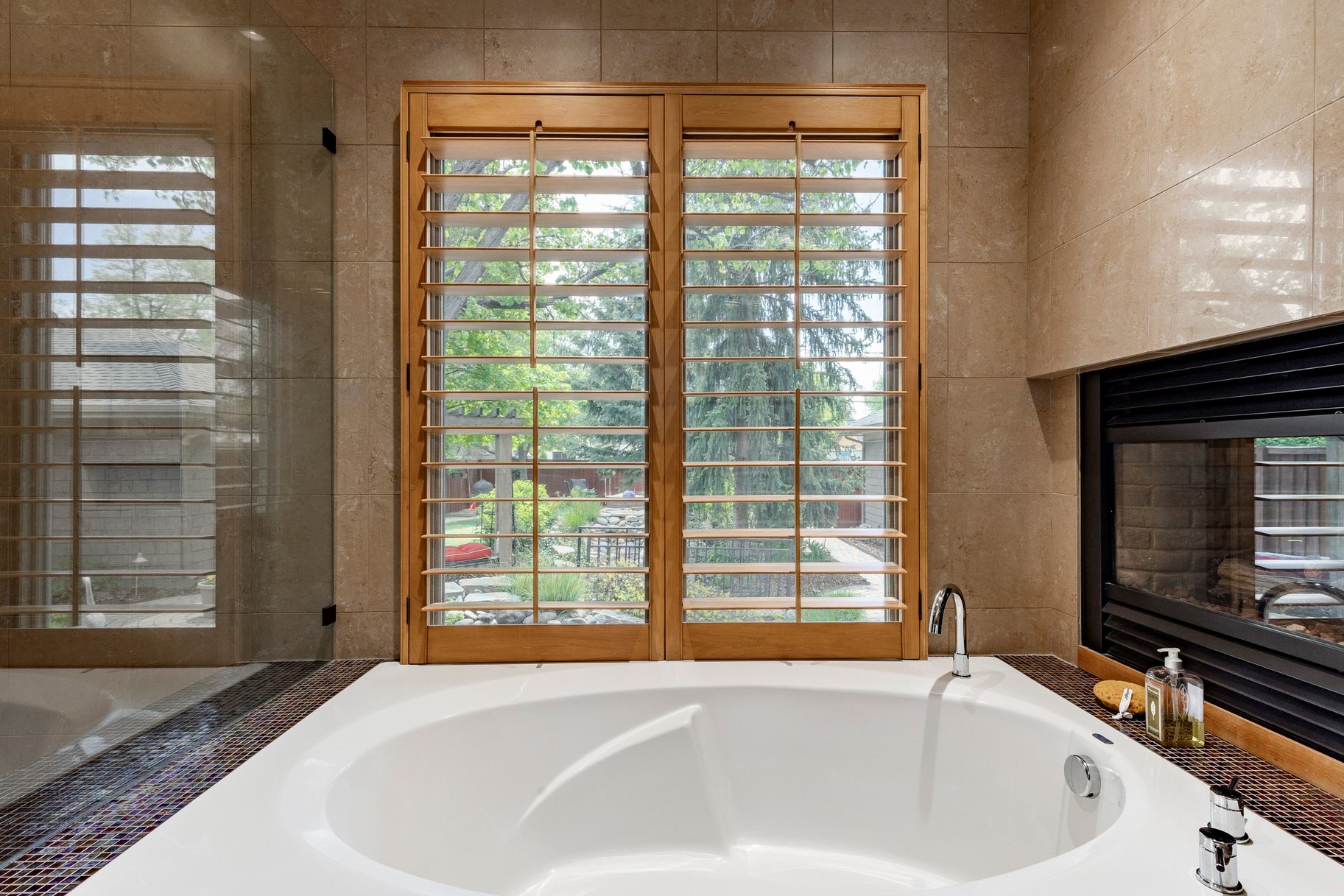  Exquisite Craftsman Jewel Box in the Heart of Millcreek - 物件實景