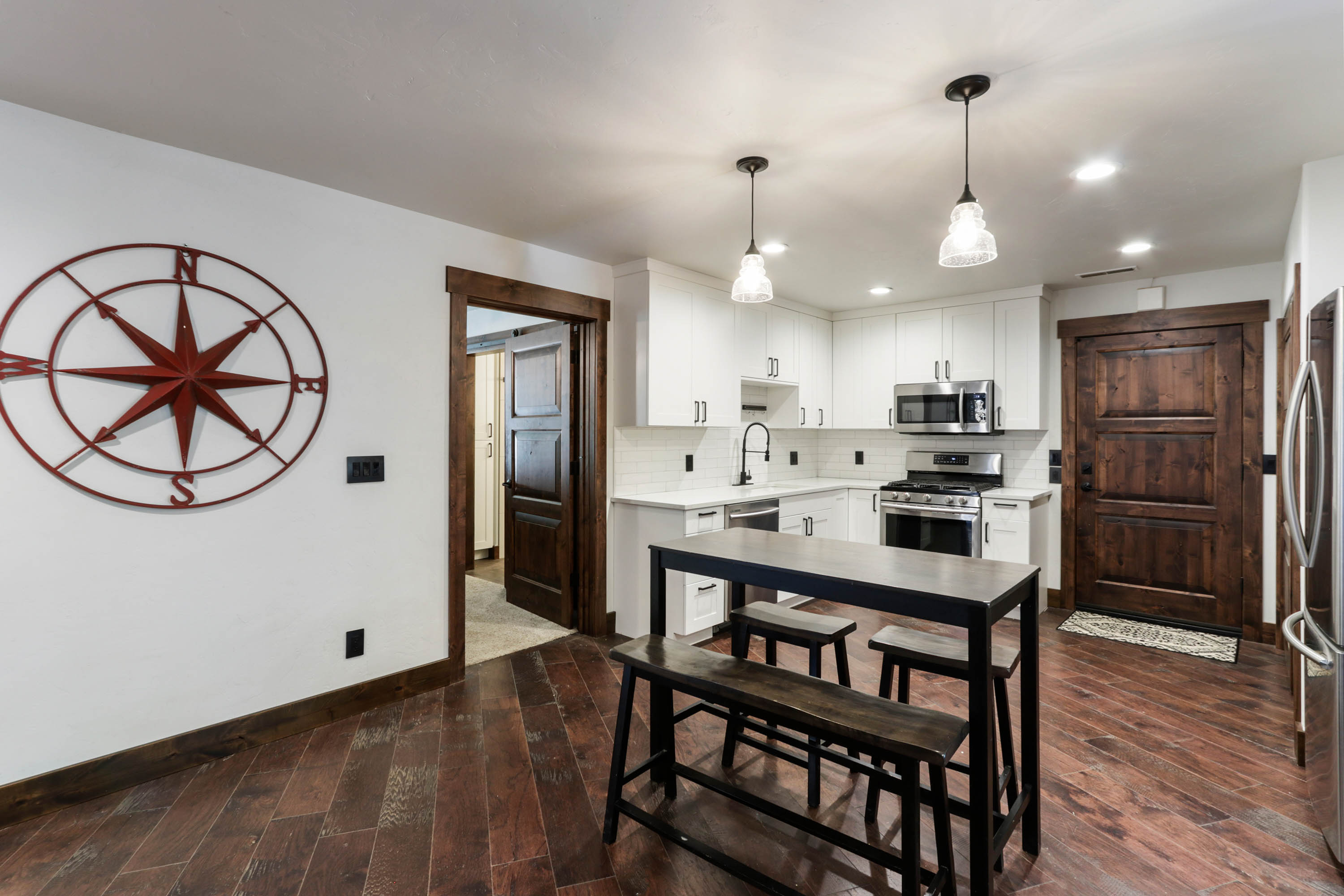 Sandpoint, Idaho, 83864, United States, 6 Bedrooms Bedrooms, ,8 BathroomsBathrooms,Residential,For Sale,1975419