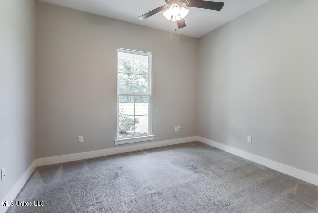 Gulfport, Mississippi, 39503, United States, 3 Bedrooms Bedrooms, ,2 BathroomsBathrooms,Residential,For Sale,1874572