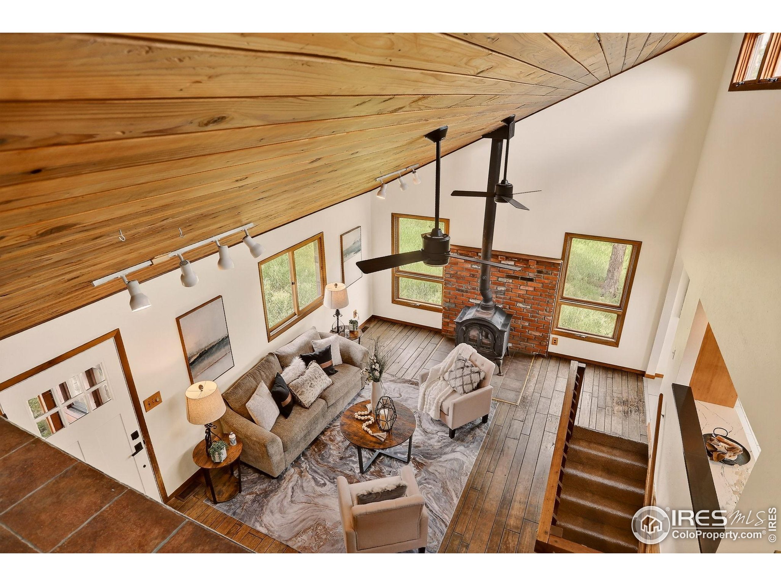 Boulder, Colorado, 80302, United States, 3 Bedrooms Bedrooms, ,1 BathroomBathrooms,Residential,For Sale,1890099