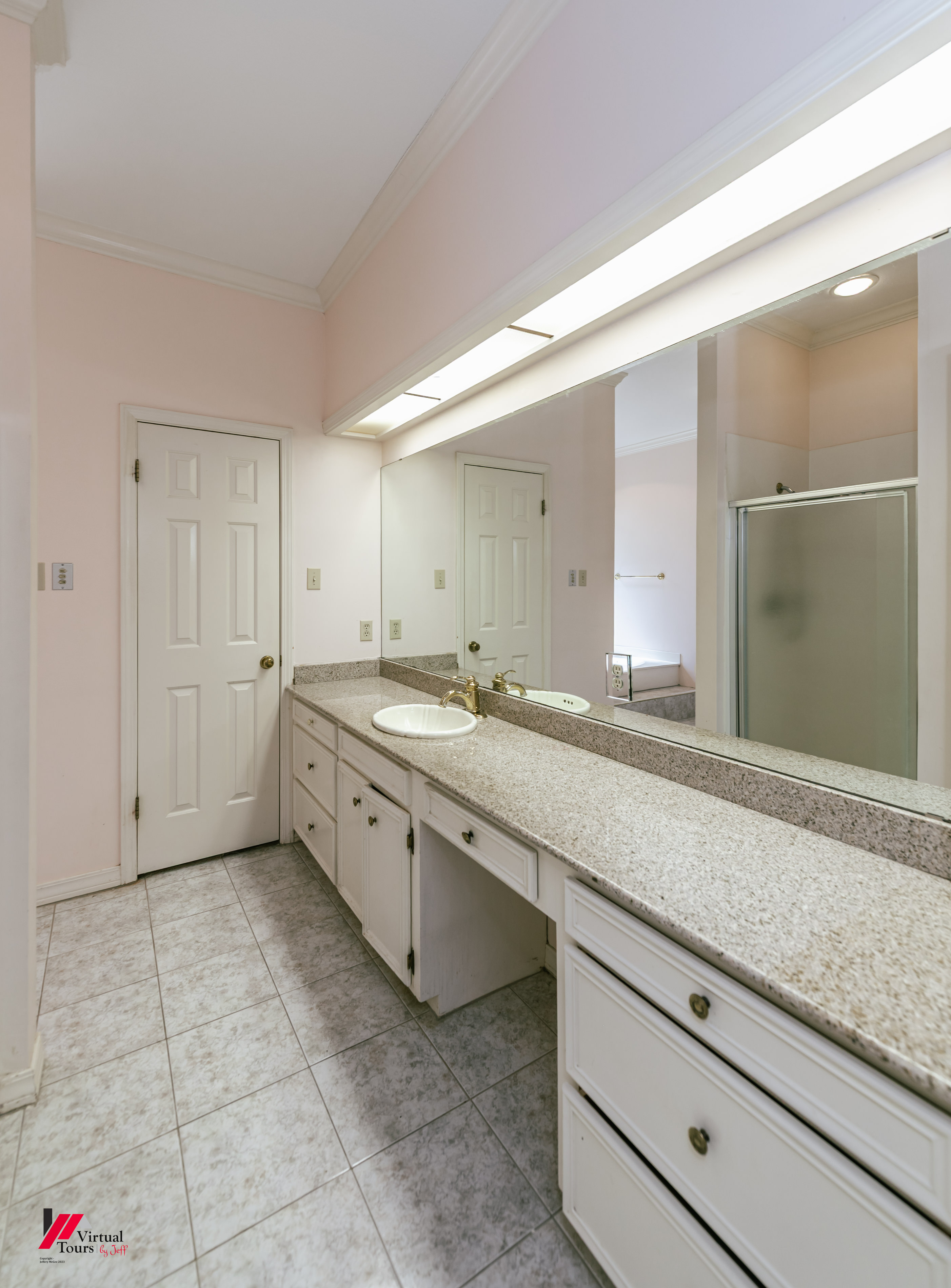Shreveport, Louisiana, 71106, United States, 4 Bedrooms Bedrooms, ,4 BathroomsBathrooms,Residential,For Sale,1928720
