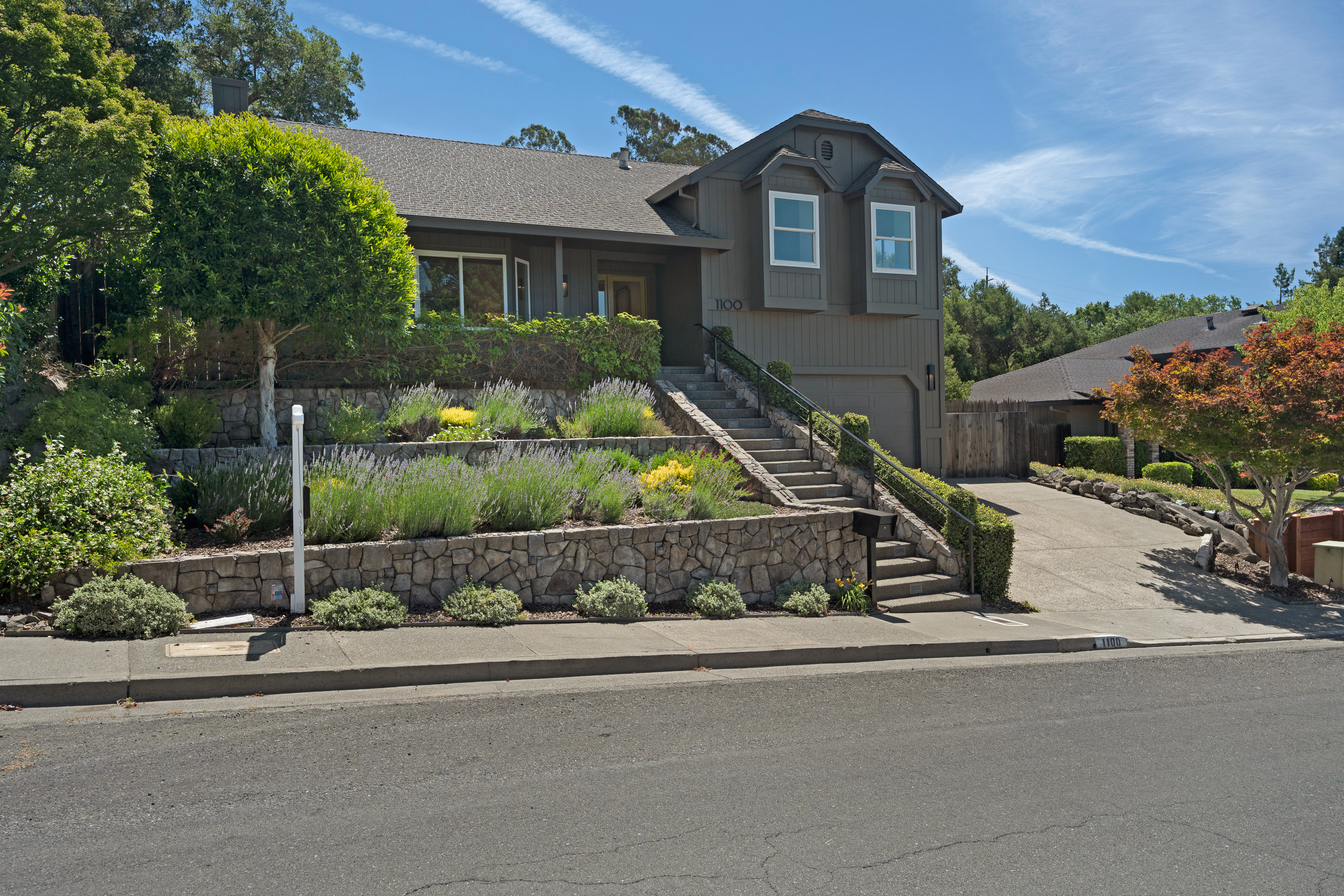  Recently Updated Northeast Healdsburg Home - 物件實景