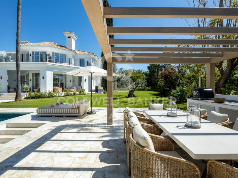 Marbella, Andalusia, ES, 5 Bedrooms Bedrooms, ,6 BathroomsBathrooms,Residential,For Sale,1794522