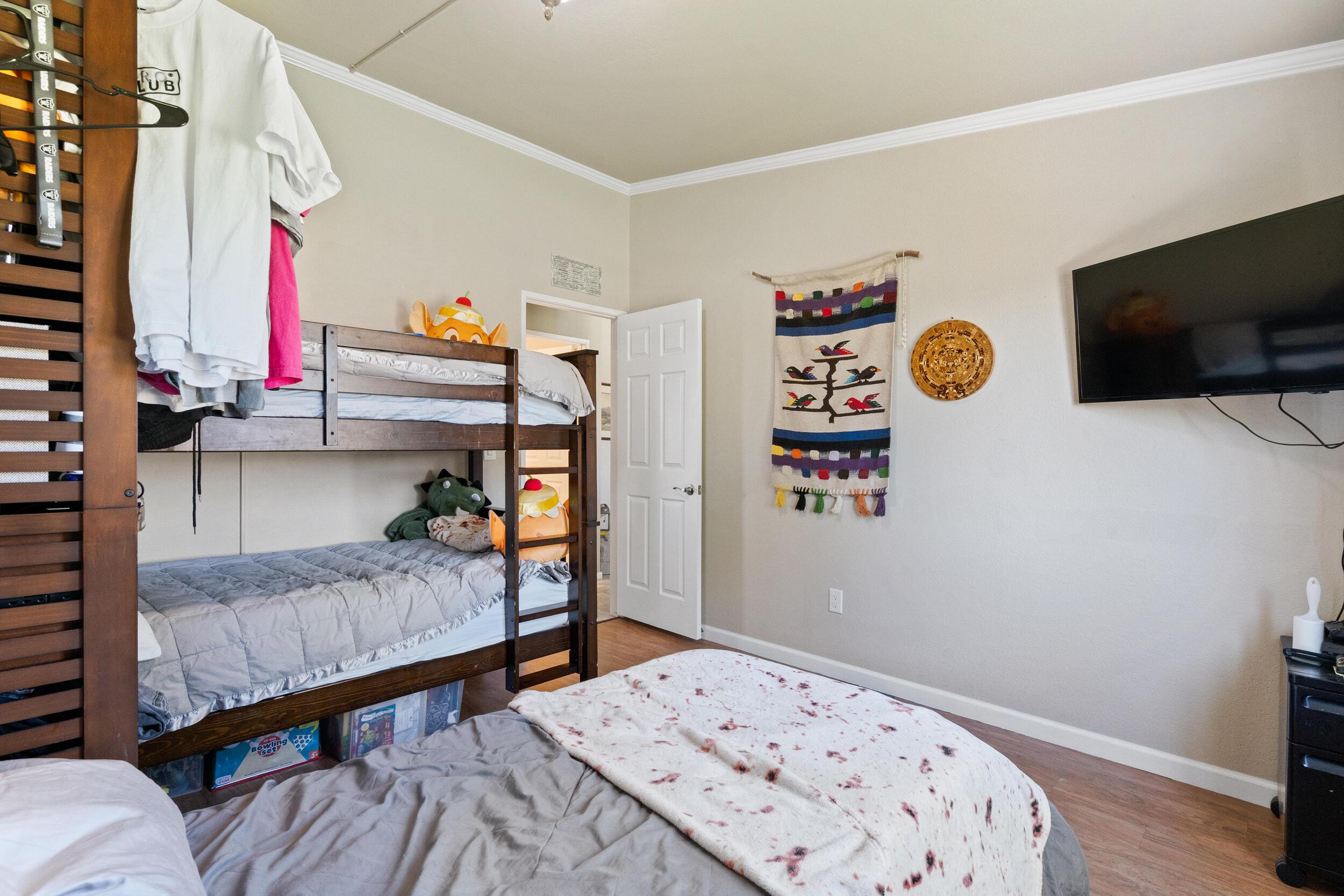 Terra Bella, California, 93270, United States, 3 Bedrooms Bedrooms, ,2 BathroomsBathrooms,Residential,For Sale,1981595