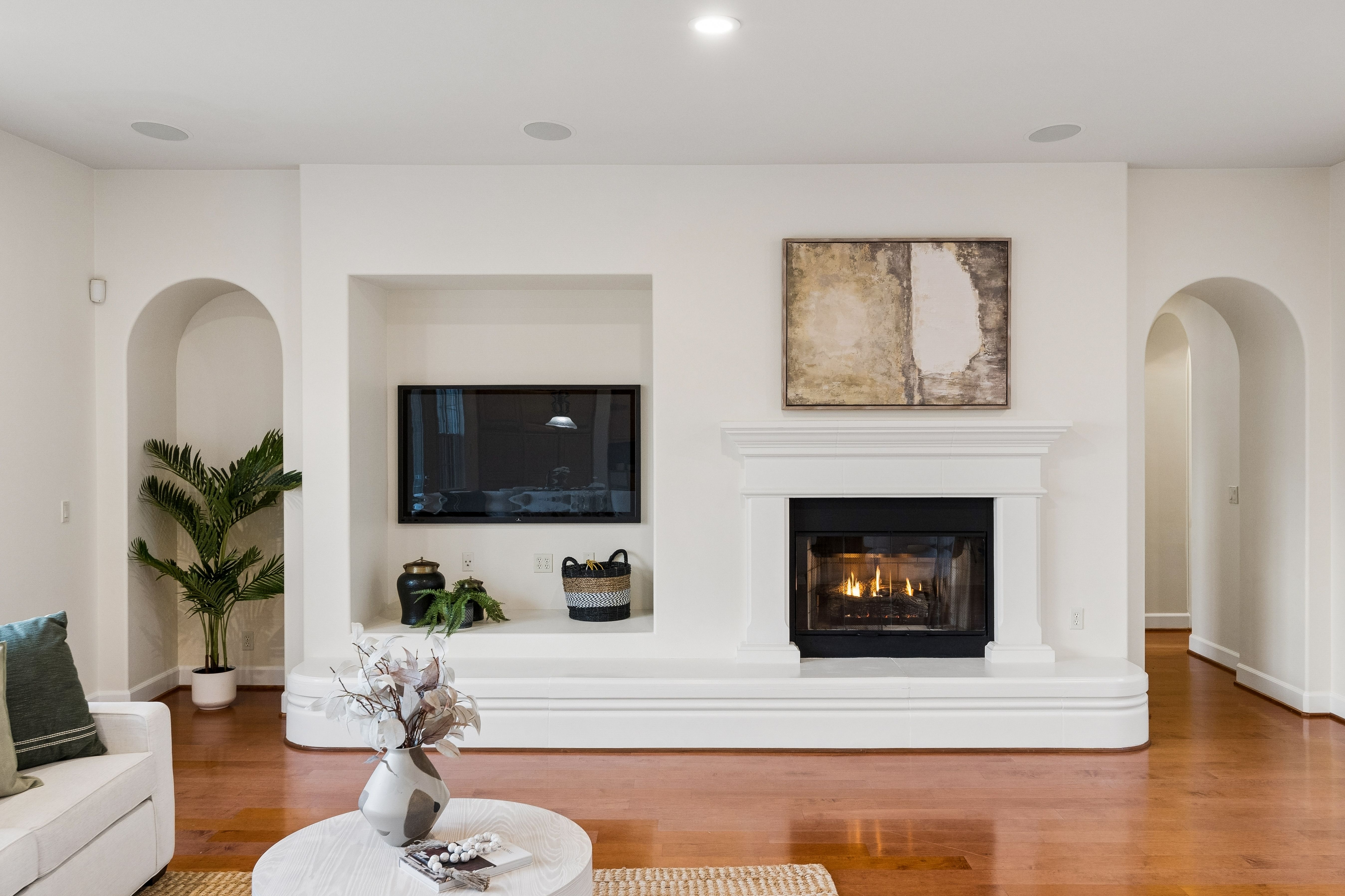  Panoramic Views and Timeless Design in This Stunning Shapell ?Gallery? Residence - 物件實景