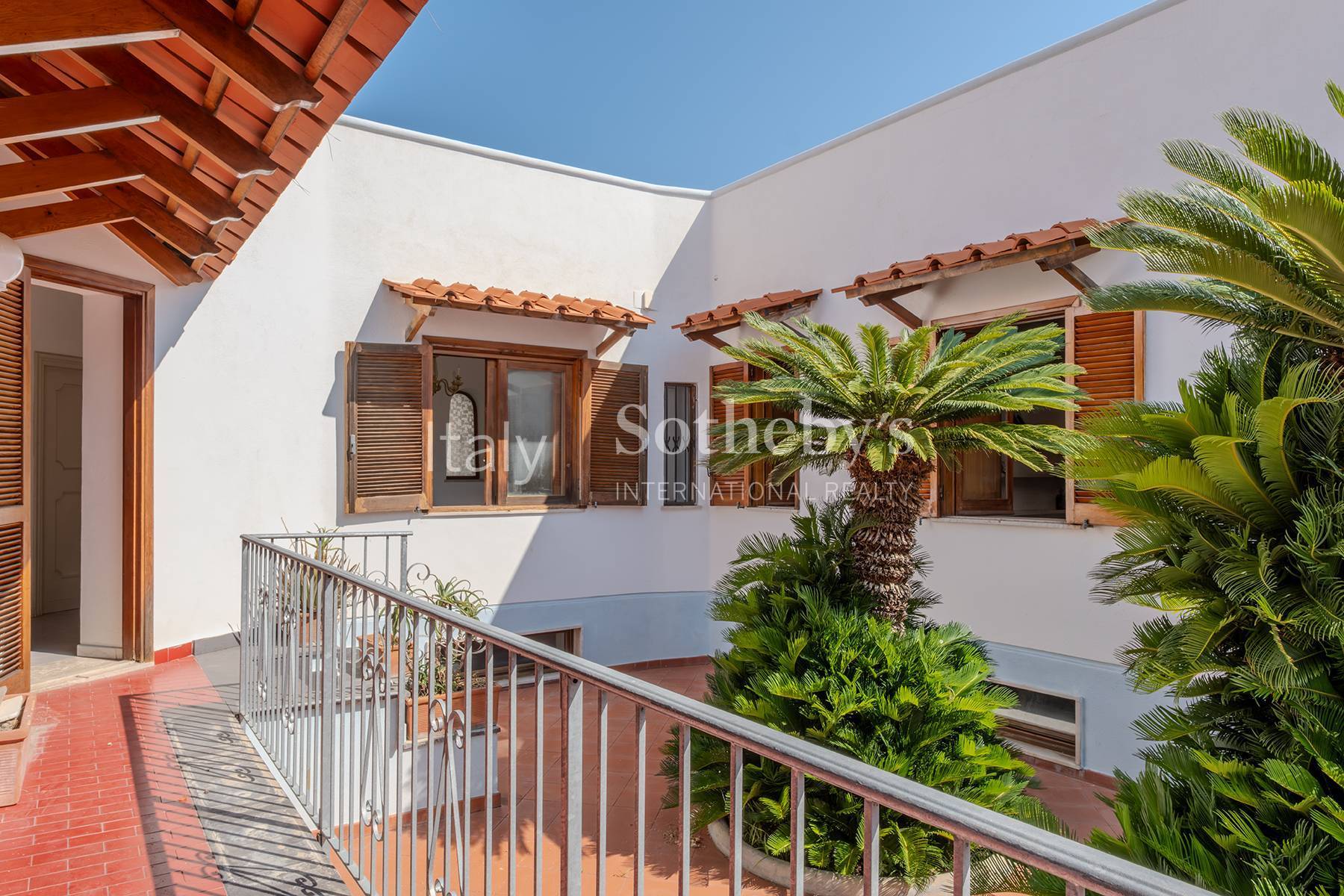 Prestigious villa with swimming pool in the heart of Forio - 物件實景