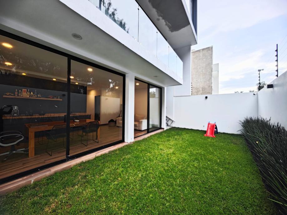Atizapán de Zaragoza, Estado de méxico, 52994, Mexico, 3 Bedrooms Bedrooms, ,2 BathroomsBathrooms,Residential,For Sale,1939831