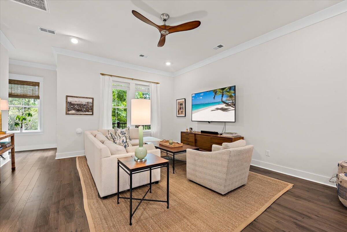 Mount Pleasant, South Carolina, 29464, United States, 3 Bedrooms Bedrooms, ,4 BathroomsBathrooms,Residential,For Sale,1942272