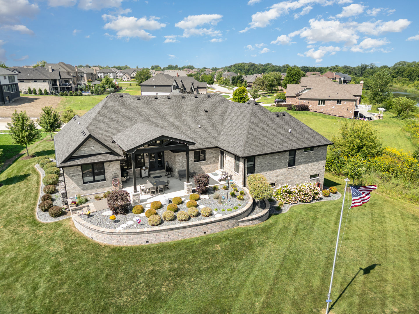 Frankfort, Illinois, 60423, United States, 2 Bedrooms Bedrooms, ,3 BathroomsBathrooms,Residential,For Sale,1927713
