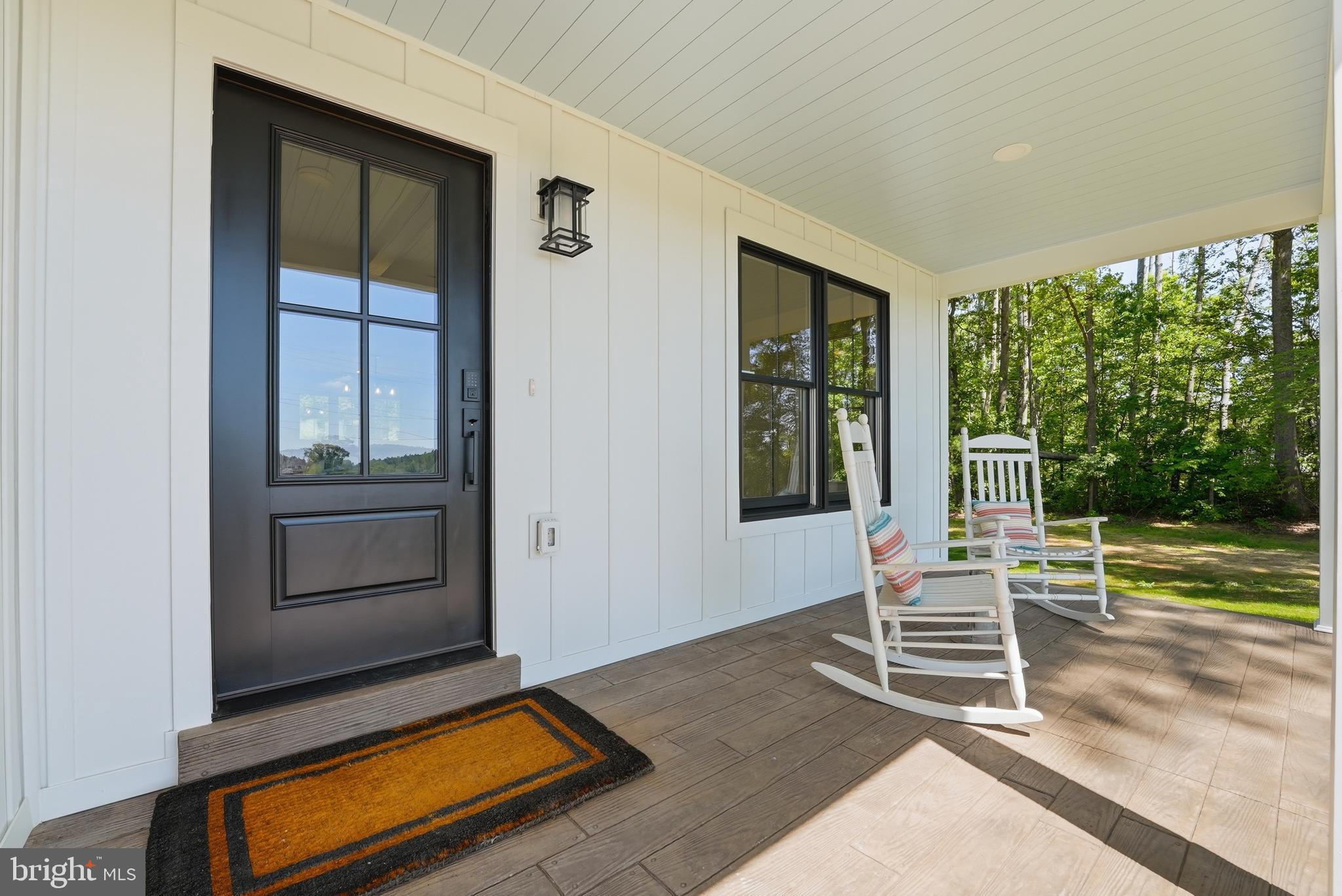 Reva, Virginia, 22735, United States, 2 Bedrooms Bedrooms, ,2 BathroomsBathrooms,Residential,For Sale,2048216