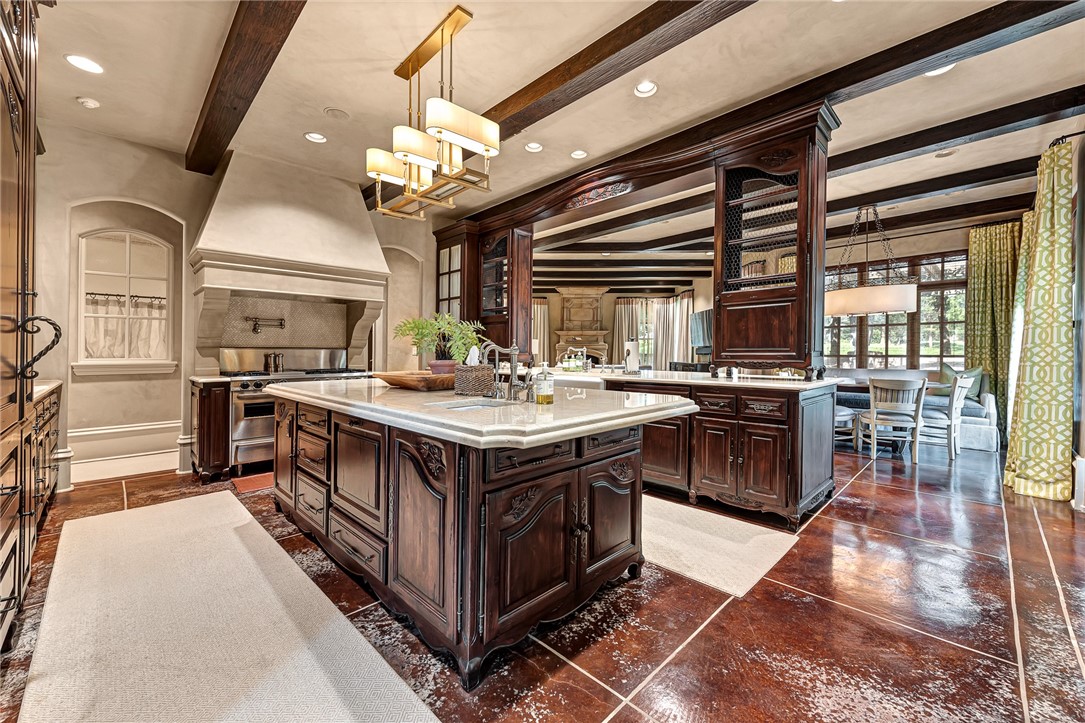 Rogers, Arkansas, 72758, United States, 3 Bedrooms Bedrooms, ,5 BathroomsBathrooms,Residential,For Sale,1857707