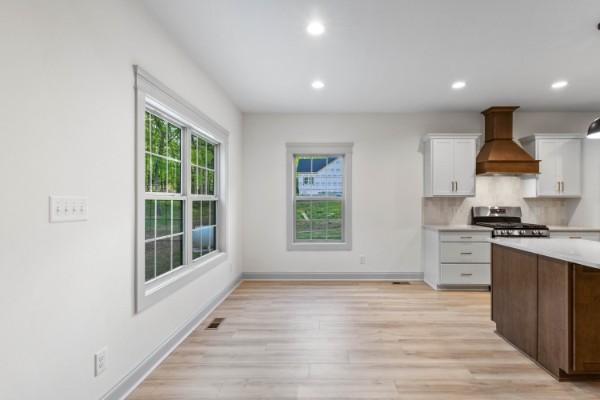 Cumberland Furnace, Tennessee, 37051, United States, 4 Bedrooms Bedrooms, ,3 BathroomsBathrooms,Residential,For Sale,2006360