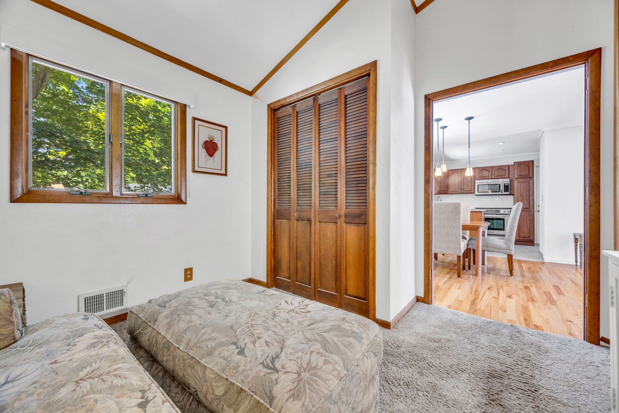  Highly Desirable Madison Park - 32 Bucknell Road, Parlin - 物件實景