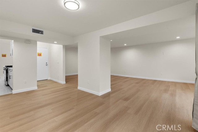 West Hollywood, California, 90046, United States, 2 Bedrooms Bedrooms, ,2 BathroomsBathrooms,Residential,For Sale,1992442