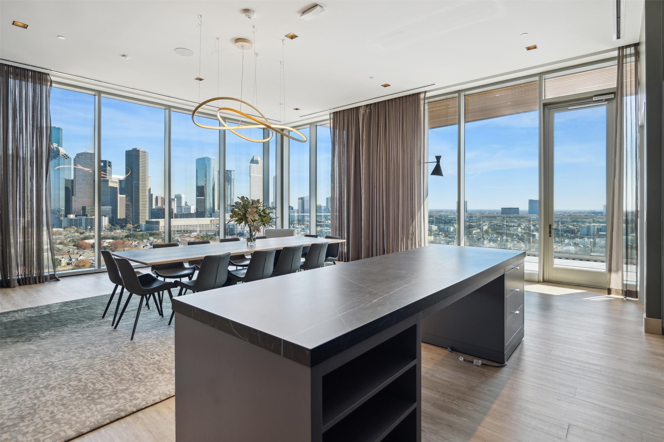  1711 Allen Parkway #2106 - 物件實景