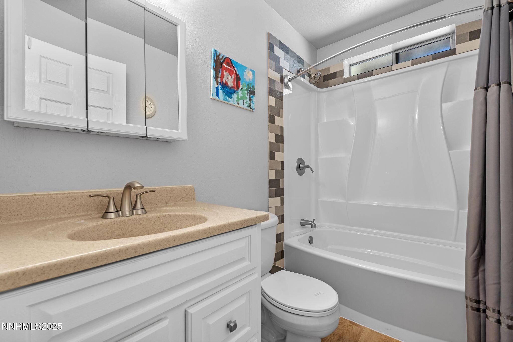 Washoe Valley, Nevada, 89704, United States, 4 Bedrooms Bedrooms, ,3 BathroomsBathrooms,Residential,For Sale,1883603