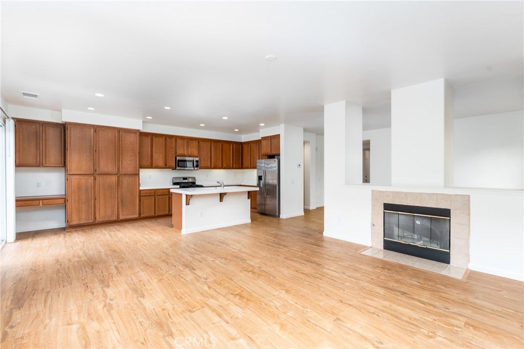 Moreno Valley, California, 92555, United States, 3 Bedrooms Bedrooms, ,2 BathroomsBathrooms,Residential,For Sale,1978873