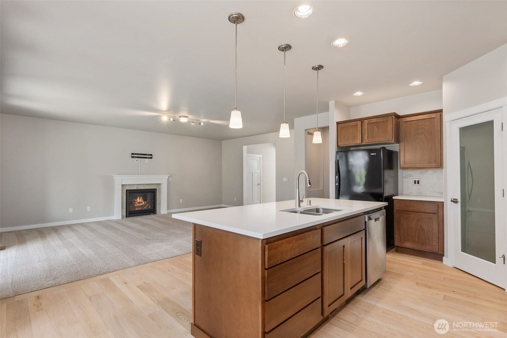 Tumwater, Washington, 98501, United States, 5 Bedrooms Bedrooms, ,4 BathroomsBathrooms,Residential,For Sale,1785194