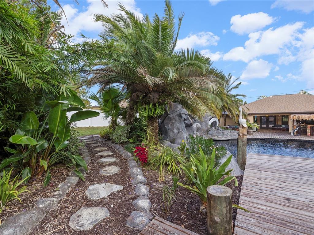 Weeki Wachee, Florida, 34613, United States, 3 Bedrooms Bedrooms, ,2 BathroomsBathrooms,Residential,For Sale,1982337